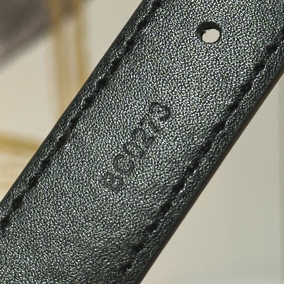 COPY - COPY - Louis Vuitton Slim Leather Bracelet Adjustable
Size - Picture 11 of 12
